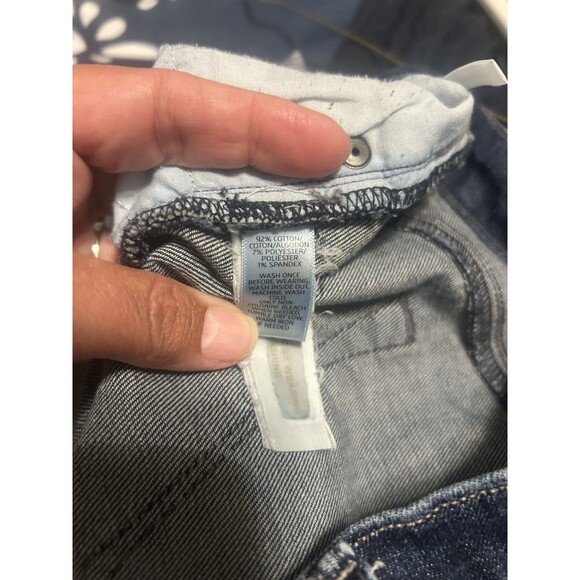 Ann Taylor Loft Women Bermuda Blue Cotton Blend Dark Wash Denim Jeans Shorts 2 - Picture 3 of 4